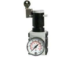 Präzisionsdruckregler mit durchgehender Druckversorgung »FUTURA«